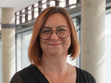 Esther Schunke-Theine